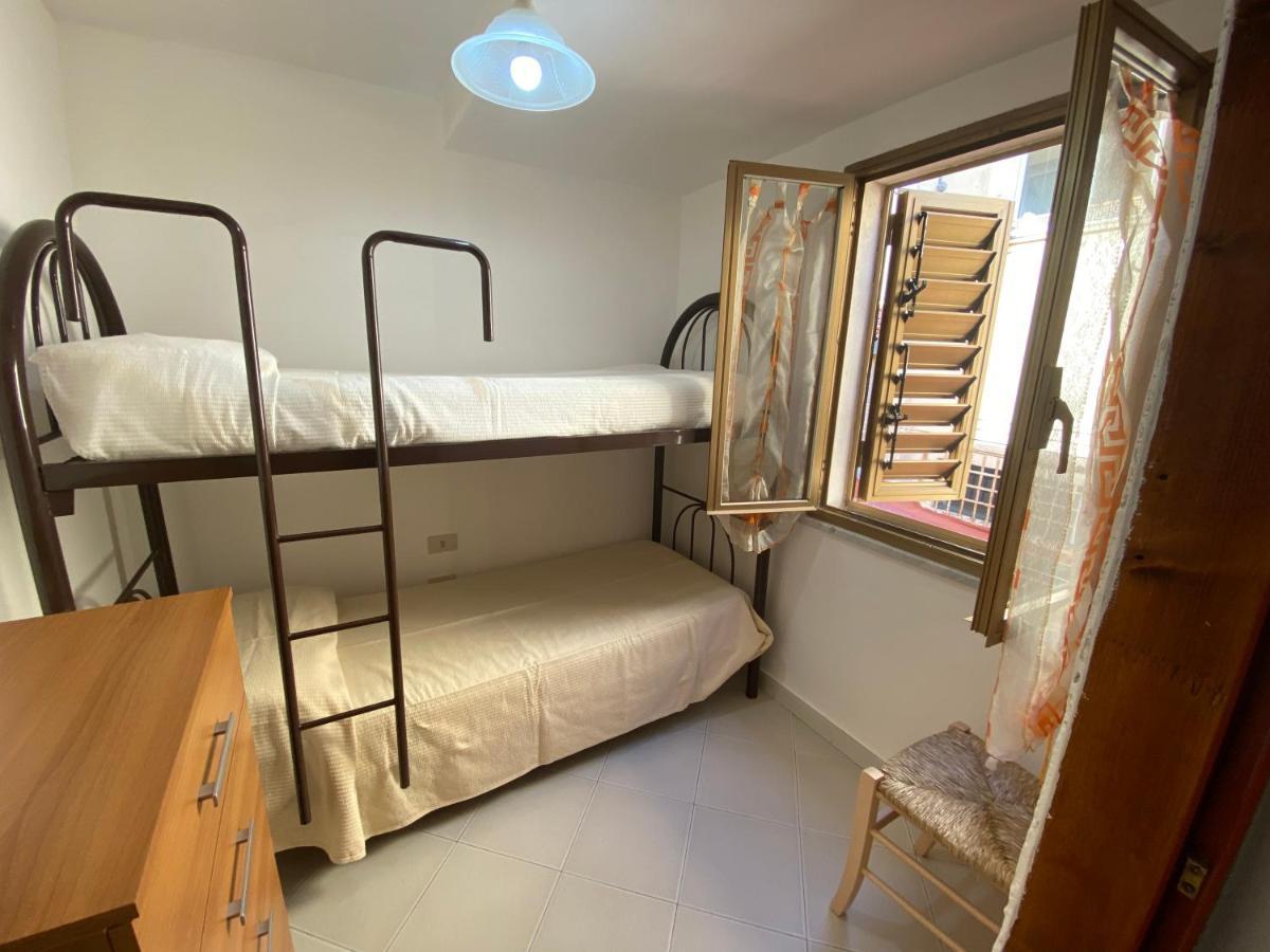 La Terrazza Sul Corso Apartment เชฟาลู ภายนอก รูปภาพ